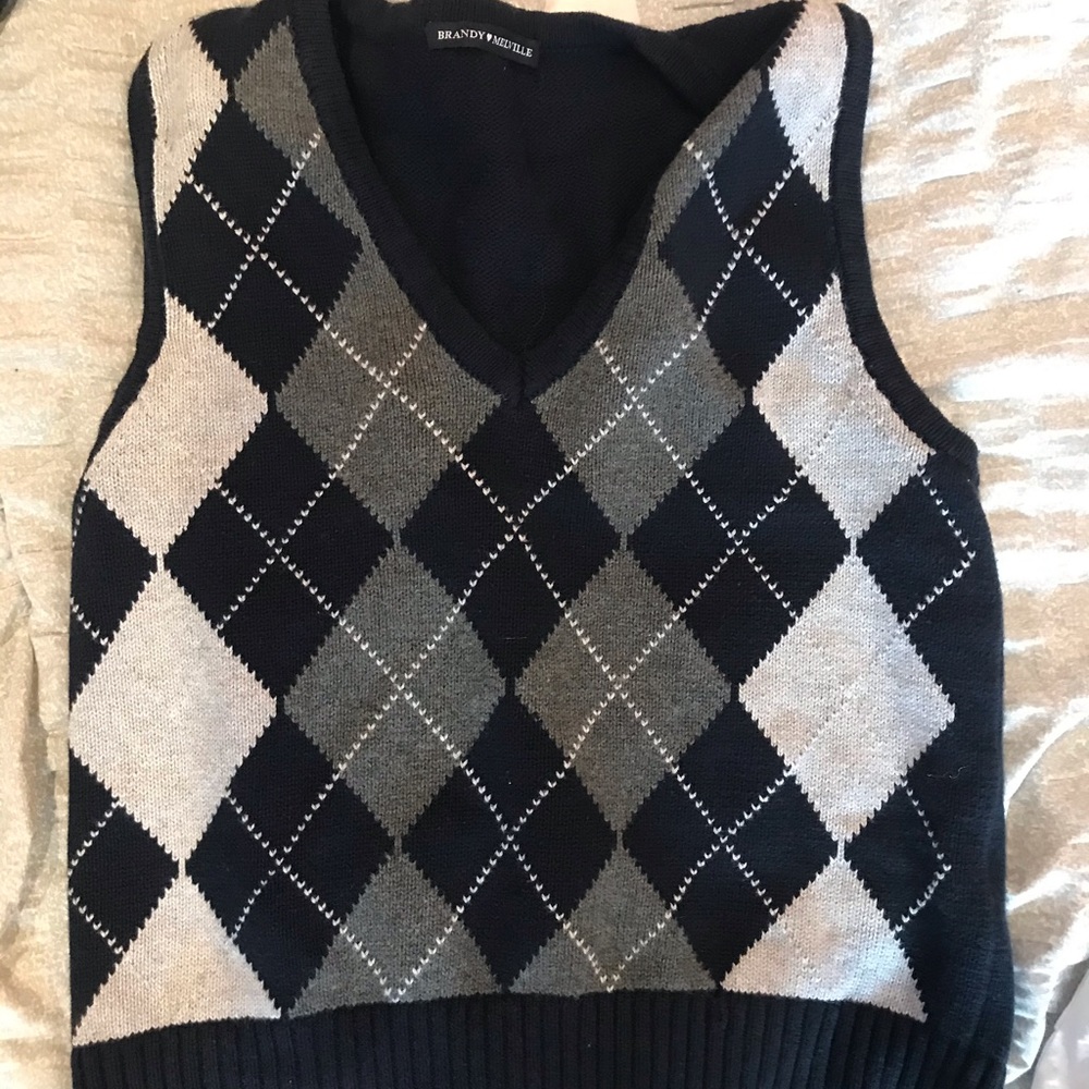 brandy melville sweater vest